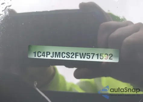 2015 Jeep Cherokee Latitude z USA, uszkodzony, nr VIN 1C4PJMCS2FW571592